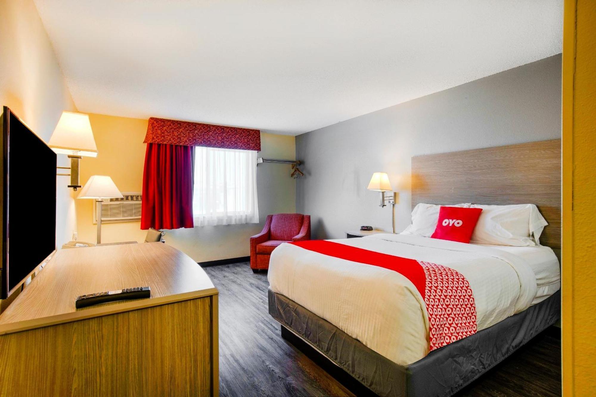 Oyo Hotel Castle Rock Co Downtown מראה חיצוני תמונה